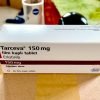 Thuốc Tarceva 150mg Erlotinib giá bao nhiêu?